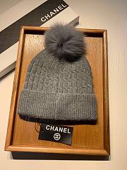 Chanel wool hat in gray - 2