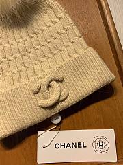 Chanel wool hat in white - 3