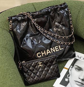 Chanel Shopping bag with wallet in oil wax cowhide 30cm