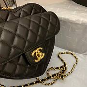 Chanel Heart-shaped flap bags in black AS2060 20cm - 3