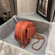 Chanel Heart-shaped flap bags in orange pink AS2060 20cm - 2