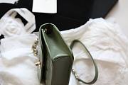 Chanel Flap bag soft lambskin in moss color 20cm - 2