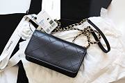 Chanel Flap bag soft lambskin in black 20cm - 6