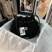 Chanel Bucket bag velvet & gold metal 32cm - 1