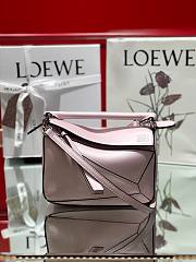 Loewe Puzzle bag in classic calfskin pink 18cm - 6
