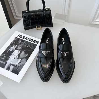 Prada Oxford shoes black 000