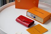 LV 6 key holder monogram vernis leather in red M90902 10cm - 4