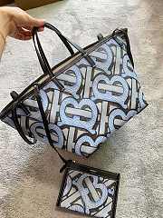 Burberry Beach tote monogram print E-canvas blue 24cm - 1