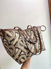 Burberry Beach tote monogram print E-canvas brown 24cm - 3