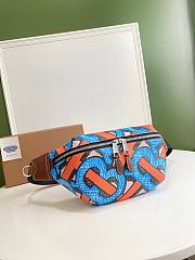 Burberry Sonny bum bag monogram print E-canvas multicolor 16cm - 3