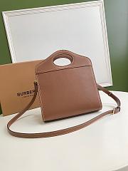 Burberry Pocket bag medium topstitch detail leather brown 23cm - 3