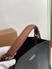 Burberry small Bucket bag black leather 21cm - 4