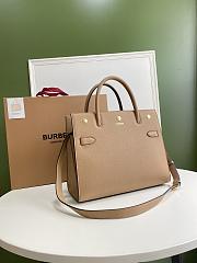 Burberry small Title bag leather two-handle in beige 32cm - 6