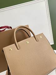 Burberry small Title bag leather two-handle in beige 32cm - 4