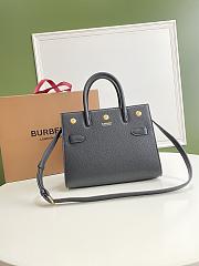 Burberry mini Title bag leather two-handle in black 26cm - 1