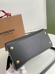 Burberry mini Title bag leather two-handle in black 26cm - 4