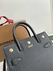 Burberry mini Title bag leather two-handle in black 26cm - 5
