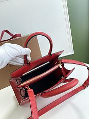 Burberry mini Title bag leather two-handle in red 26cm - 2
