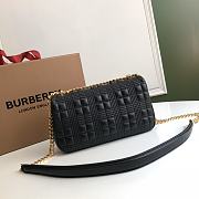 Burberry small Lola bag quilted lambskin black 23cm - 6