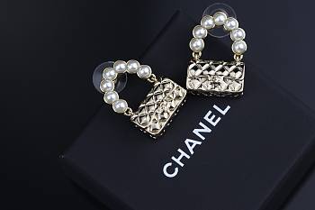 Chanel earring 018