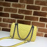Gucci GG Marmont matelassé shoulder bag in yellow leather 443497 26cm - 5