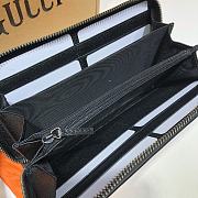 Gucci Off the grid zip around wallet in orange 625576 19cm - 2