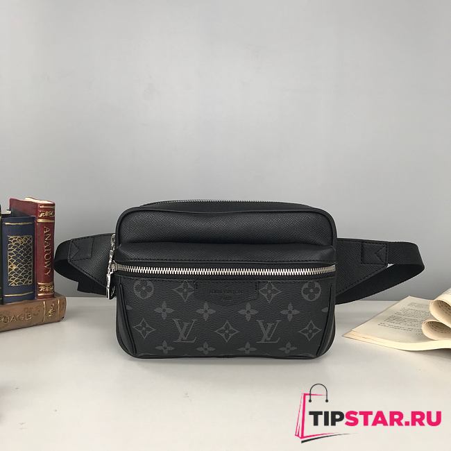 LV Outdoor bumbag taigarama black M30245 21cm - 1