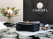 Chanel mini Flap bag velvet & gold metal black/white 20cm - 2