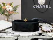 Chanel mini Flap bag velvet & gold metal in black 99109 20cm - 2