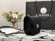 Chanel mini Flap bag velvet & gold metal in black 99109 20cm - 6