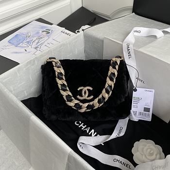 Chanel Fur flap bag in black AS2240 21.5cm