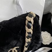 Chanel Fur flap bag in black AS2240 21.5cm - 5