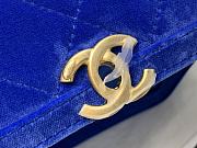 Chanel mini Flap bag velvet & gold metal in blue 99109 20cm - 6