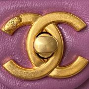 Chanel small Flap bag lambskin & gold metal in purple 22cm - 3