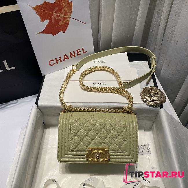 Chanel small Boy handbag grained calfskin & gold metal in avocado 20cm - 1
