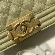 Chanel Boy handbag grained calfskin & gold metal in avocado 25cm - 2