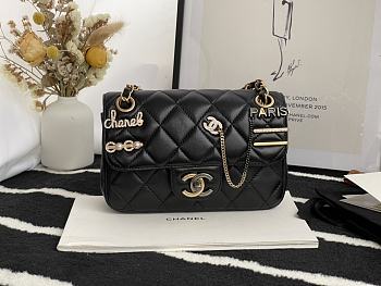 Chanel small Flap bag in black AS2979 22cm