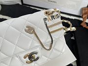 Chanel small Flap bag in white AS2979 22cm - 3
