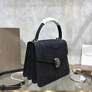 Bvlgari Serpenti forever crossbody bag karung leather black B38329 18cm - 4