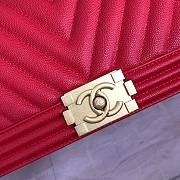 Chanel V-Boy handbag calfskin & gold metal in red 67086 25cm - 5