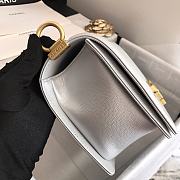 Chanel V-Boy handbag calfskin & gold metal in silver 67086 25cm - 5