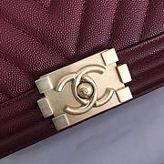 Chanel V-Boy handbag calfskin & gold metal in wine red 67086 25cm - 3