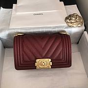 Chanel V-Boy handbag calfskin & gold metal in wine red 67086 20cm - 1