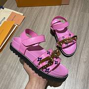 Louis Vuitton Paseo flat comfort sandal in pink - 4