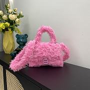 Balenciaga Fluffy hourglass top handle bag in pink 28cm - 1