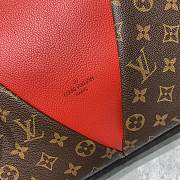 Louis Vuitton V tote MM monogram in red M43957 36cm - 3