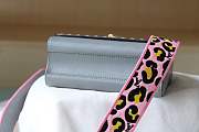 LV Twist MM epi leather gray/pink - 5