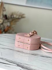 LV Petite boite chapeau crocodilian brillant leather in light pink N94160 17.5cm - 2