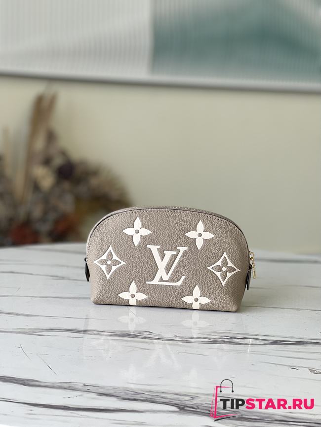 LV Pochette cosmetique PM monogram empreinte leather in beige M45951 19cm - 1