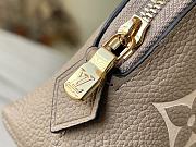 LV Pochette cosmetique PM monogram empreinte leather in beige M45951 19cm - 5